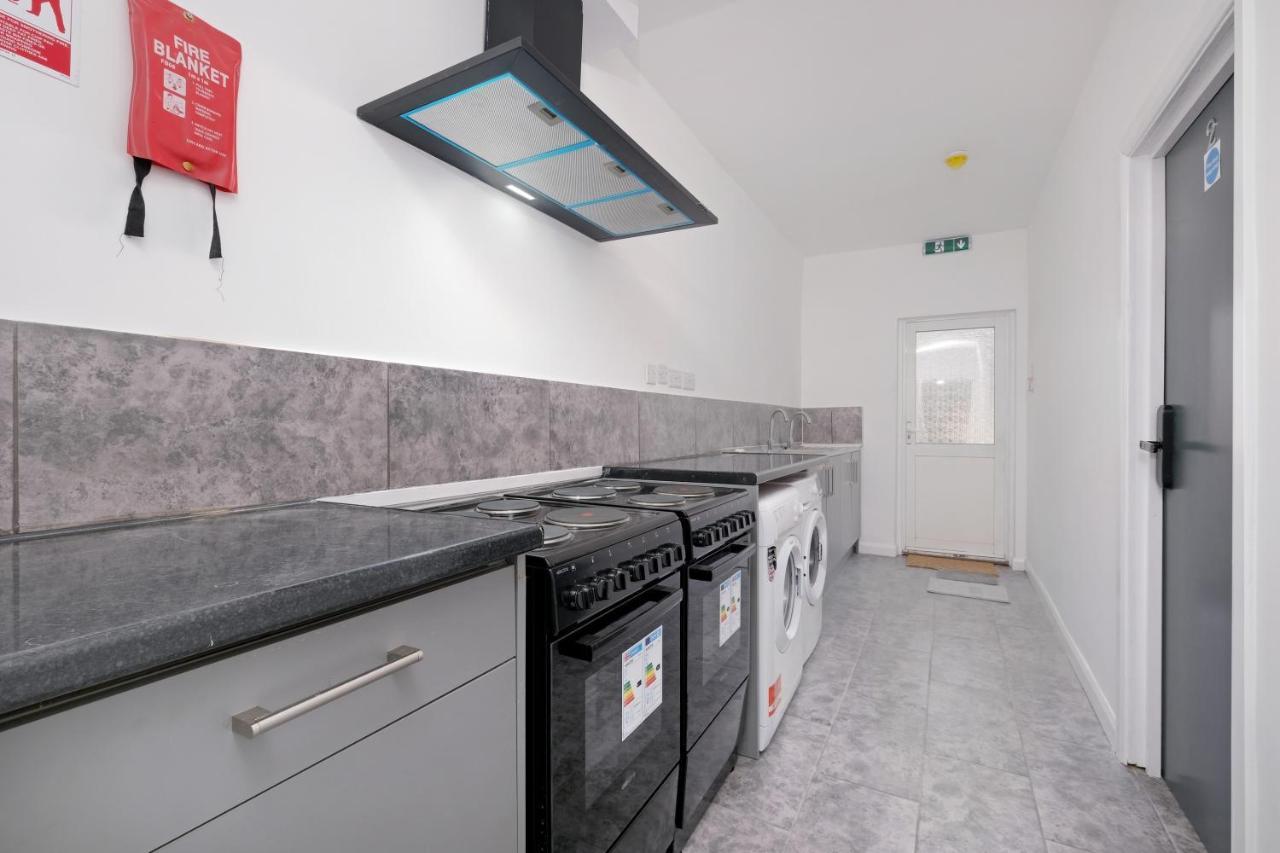 Fernbank Studios Sudbury Hill Harrow Self-Contained Studios With En-Suite Wembley Zewnętrze zdjęcie