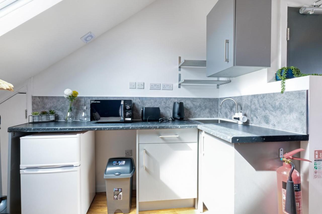 Fernbank Studios Sudbury Hill Harrow Self-Contained Studios With En-Suite Wembley Zewnętrze zdjęcie