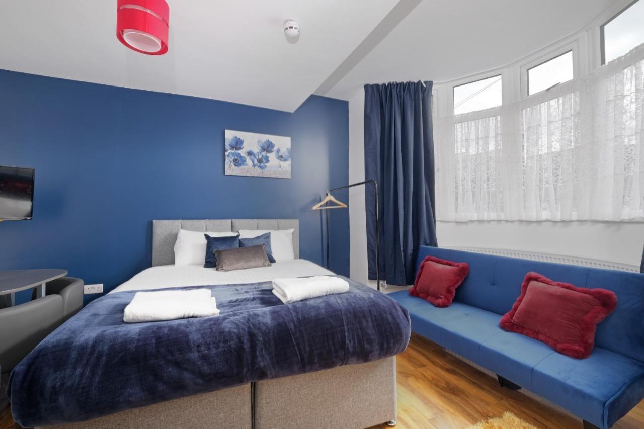 Fernbank Studios Sudbury Hill Harrow Self-Contained Studios With En-Suite Wembley Zewnętrze zdjęcie