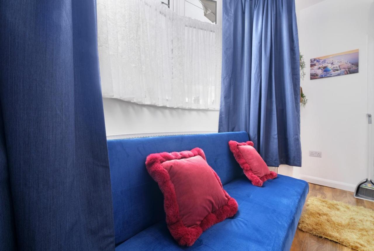 Fernbank Studios Sudbury Hill Harrow Self-Contained Studios With En-Suite Wembley Zewnętrze zdjęcie