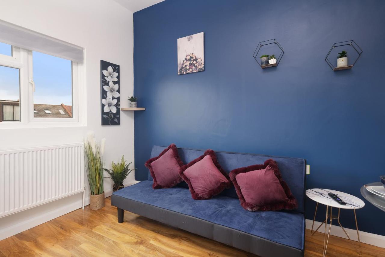 Fernbank Studios Sudbury Hill Harrow Self-Contained Studios With En-Suite Wembley Zewnętrze zdjęcie