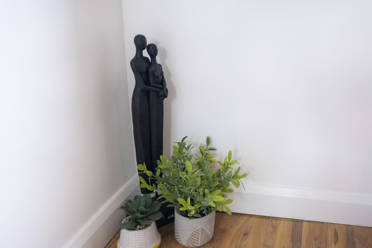 Fernbank Studios Sudbury Hill Harrow Self-Contained Studios With En-Suite Wembley Zewnętrze zdjęcie